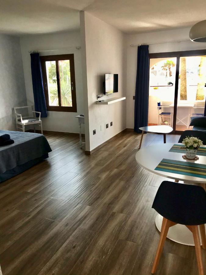 Apartamentos El Bergantin Menorca Club Форнельс Екстер'єр фото