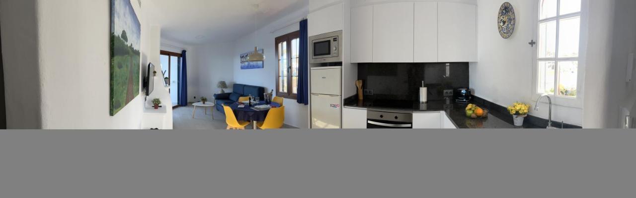 Apartamentos El Bergantin Menorca Club Форнельс Екстер'єр фото