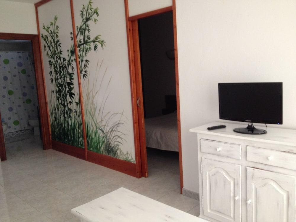 Apartamentos El Bergantin Menorca Club Форнельс Екстер'єр фото